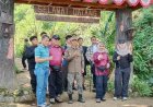 Nostalgia Tak Terduga Antara Atasan dan Anggota di Puncak Gunung Pacet
